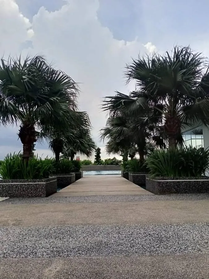 The Platino Paradigm Tv Netflix 3 Queenbeds Apartamento Johor Bahru Malásia