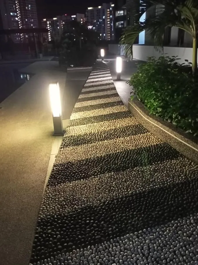 Apartment Ferienwohnung The Platino Paradigm Tv Netflix 3 Queenbeds Johor Bahru Ma­lay­sia